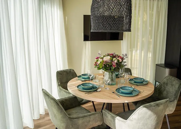 Met Hottub & Sauna | 2 Personen - Valley Semesterbostad Wekerom